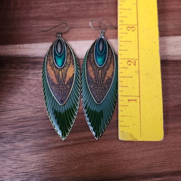 Vintage Feather Earrings - Picture 5 of 5